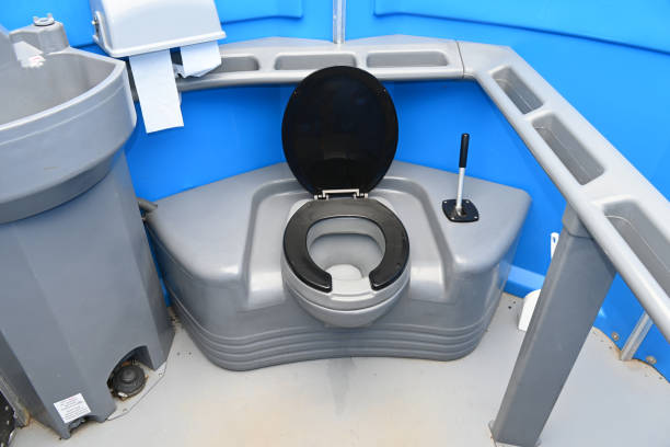 Portable restroom solutions in Twin Lakes, CO